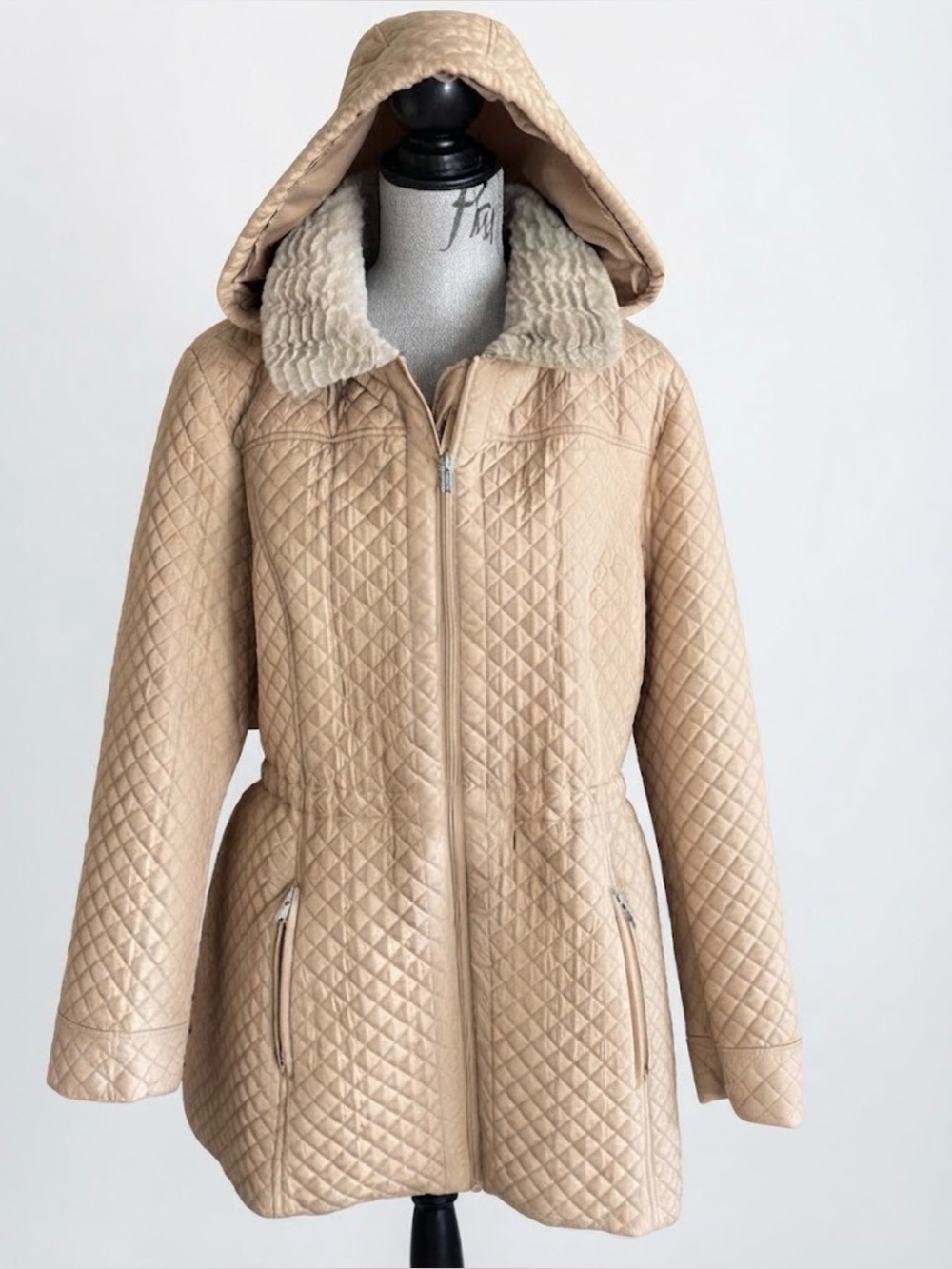 Northern Reflections Quilted Hooded Jacket – Size XL